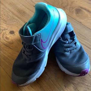 Girls Nike shoes